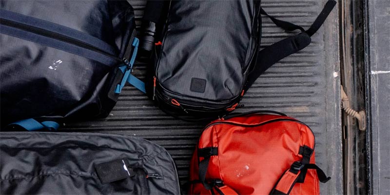 Simms Taschen für das Spinnfischen