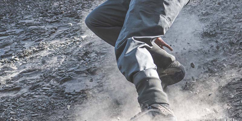 Simms Fliegenfischen Kleidung für kaltes Wetter